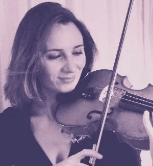 Kay Rooney teaches Violin and Viola in Lynchburg Virginia.
